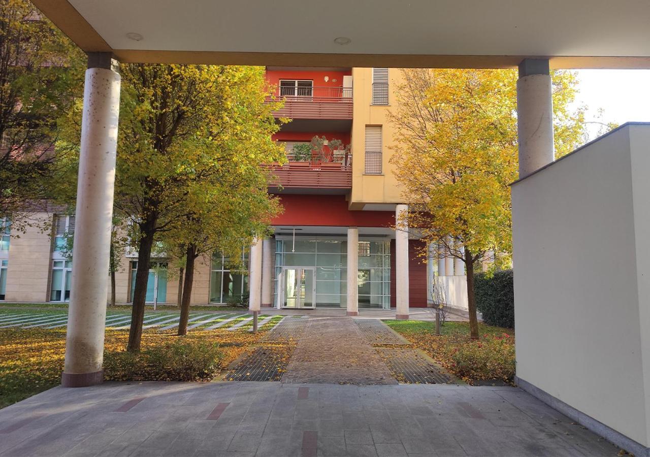 A Casa Di Luca Lägenhet Milano Exteriör bild